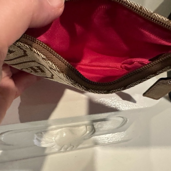 Coach wristlet used good condition - Picture 3 of 5